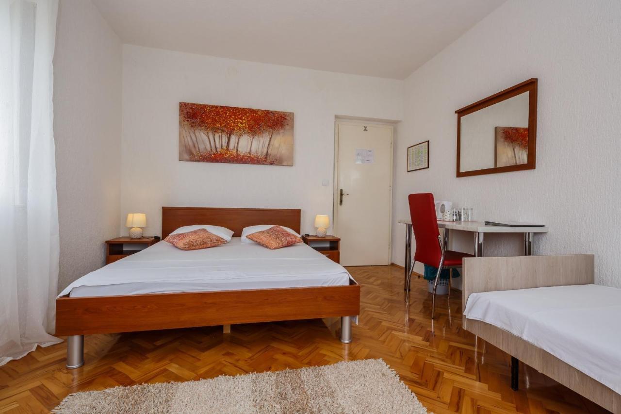 Guesthouse Kaštela מראה חיצוני תמונה